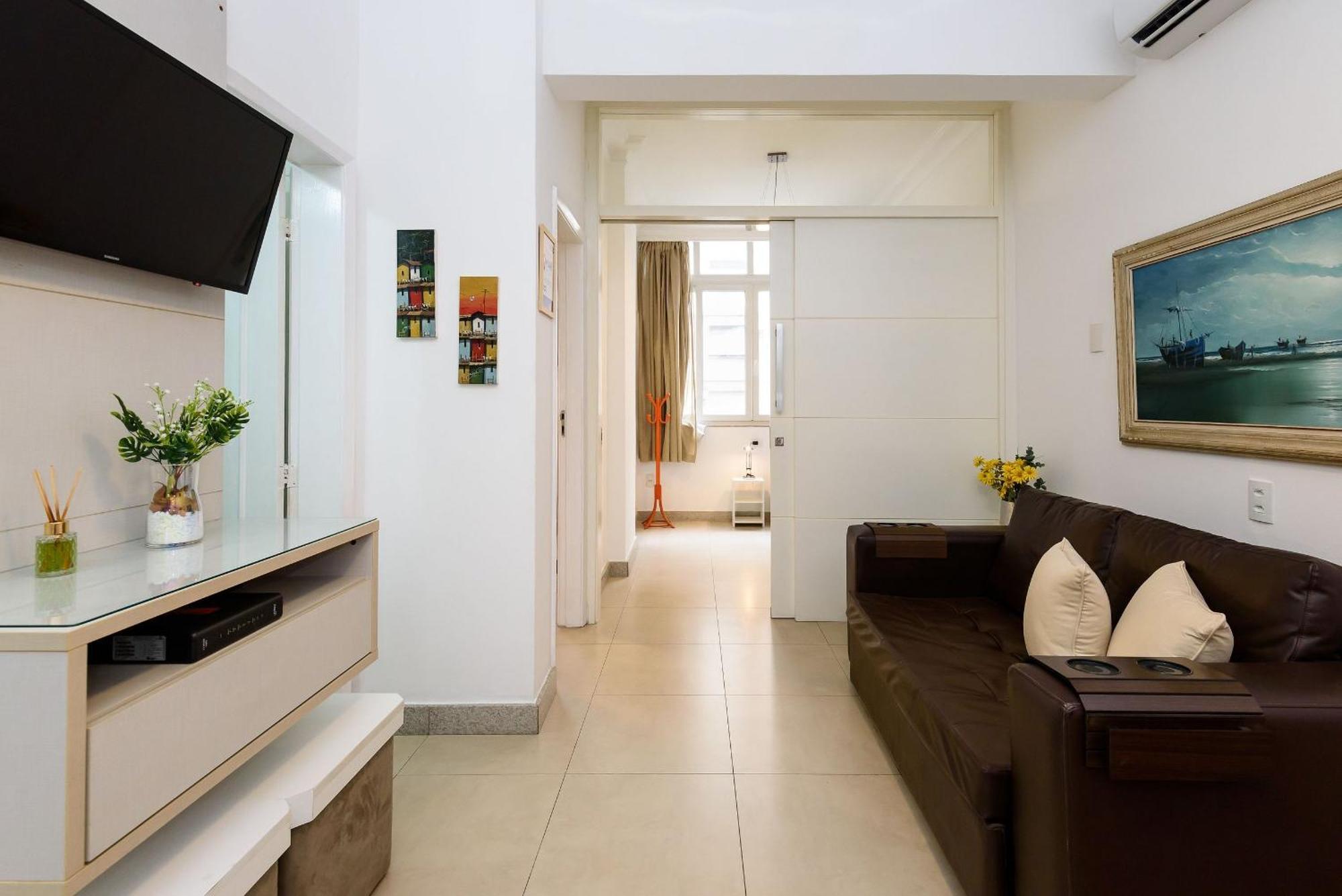 2qtos A 100m Da De Copacabana | Re 85/305 Apartamento
